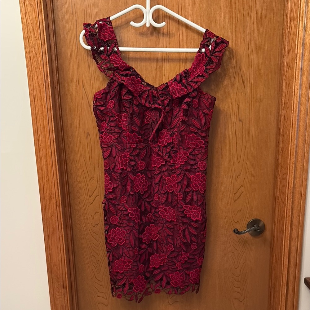 Guess Red Floral Lace Dress with Adjustable Straps NWOT